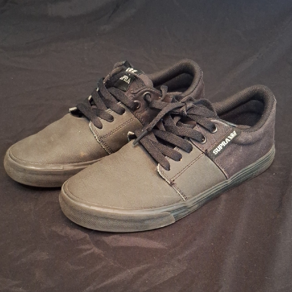 Supra Men's Charcoal Sneakers
